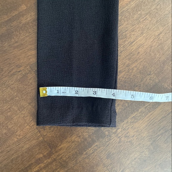 FOREVER 21 Black Cropped Blazer - Picture 9 of 11